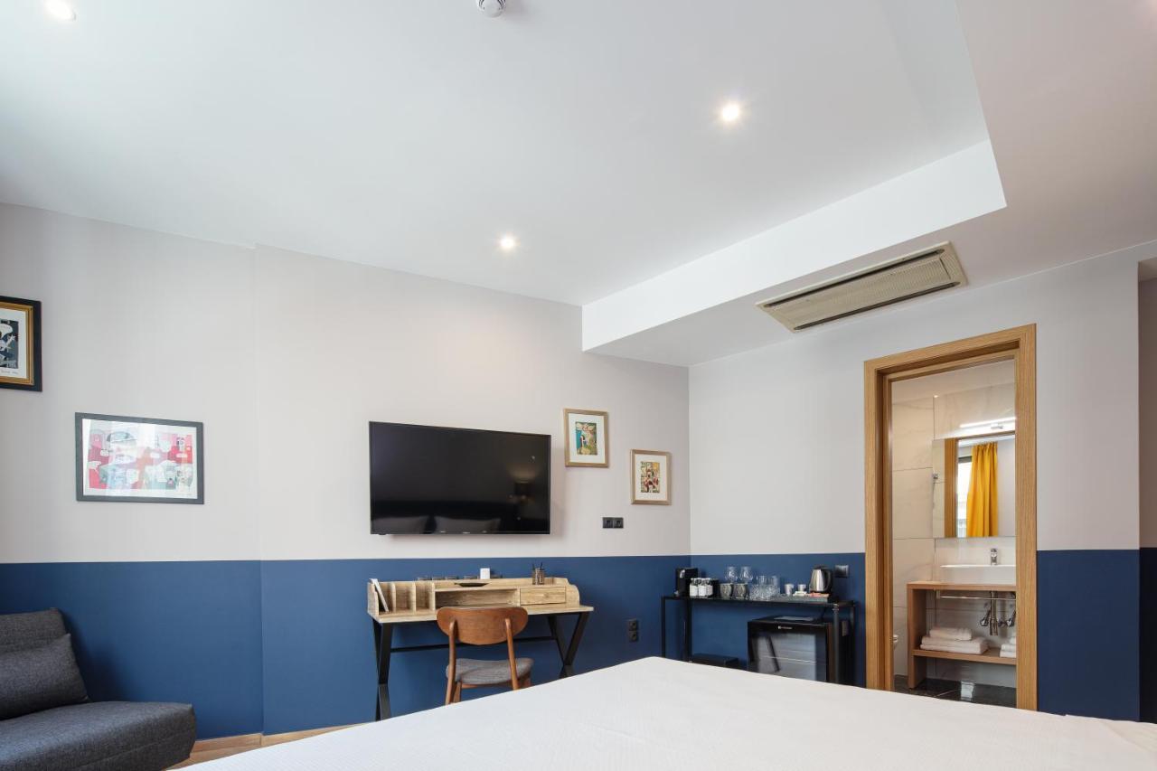 The Vault Athens Hotel Bagian luar foto