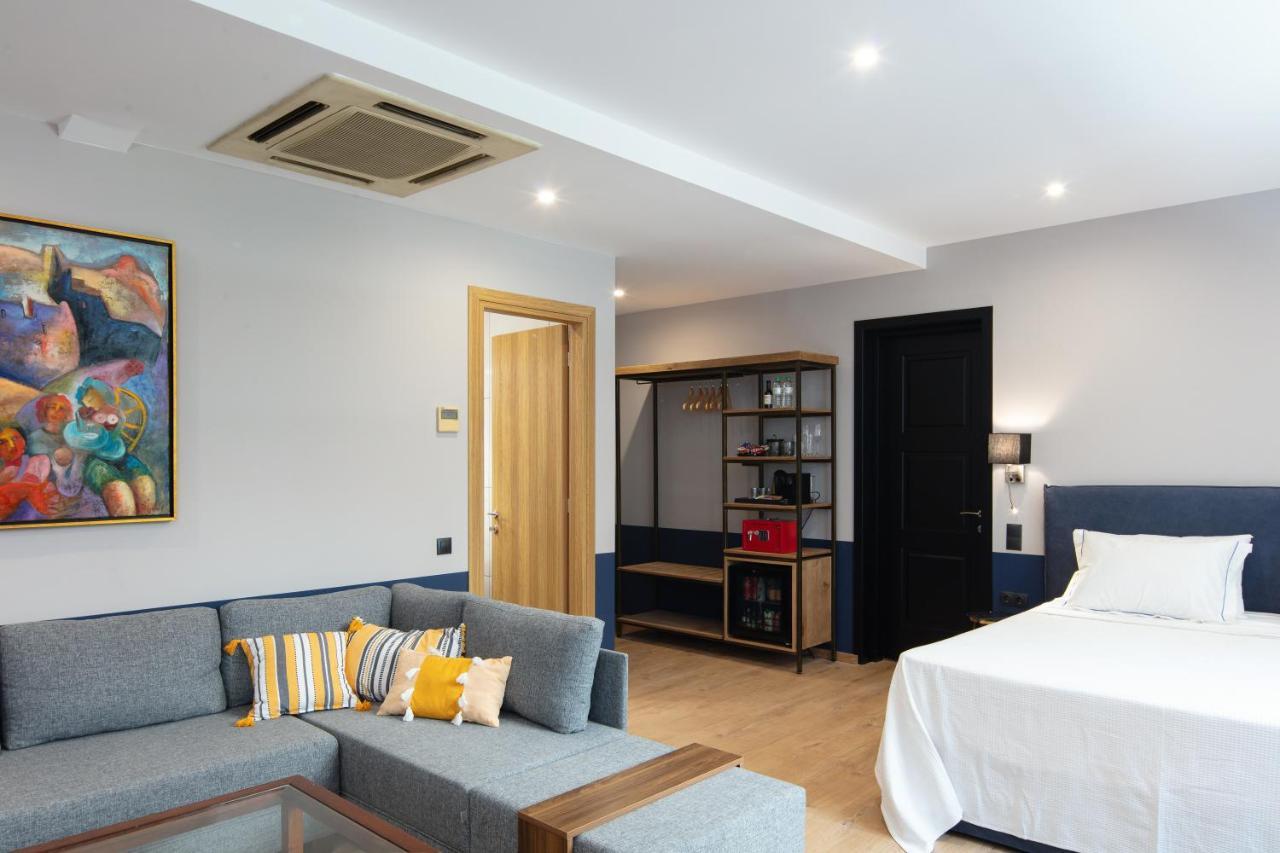 The Vault Athens Hotel Bagian luar foto