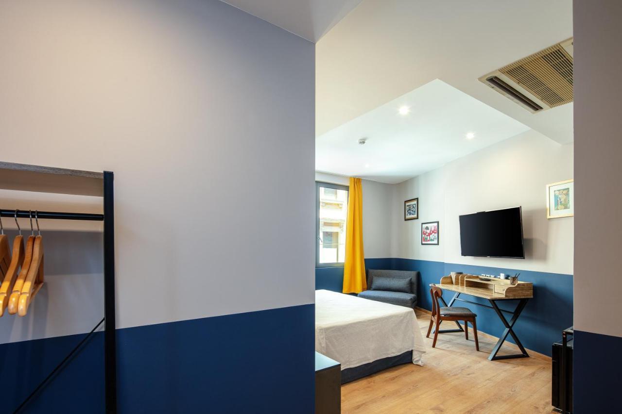 The Vault Athens Hotel Bagian luar foto