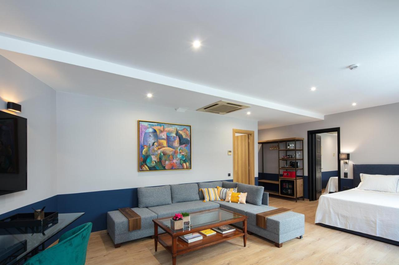 The Vault Athens Hotel Bagian luar foto