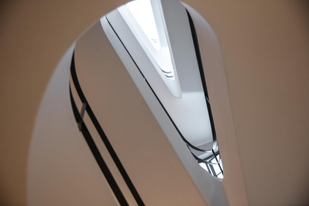 The Vault Athens Hotel Bagian luar foto