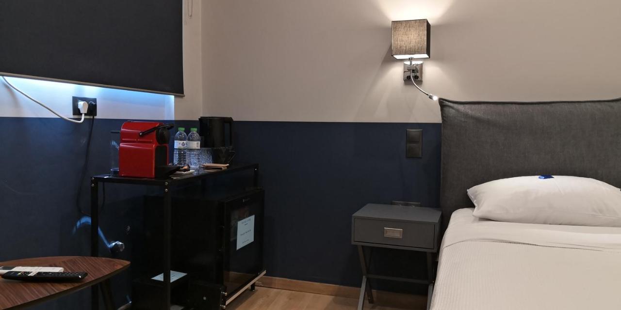 The Vault Athens Hotel Bagian luar foto
