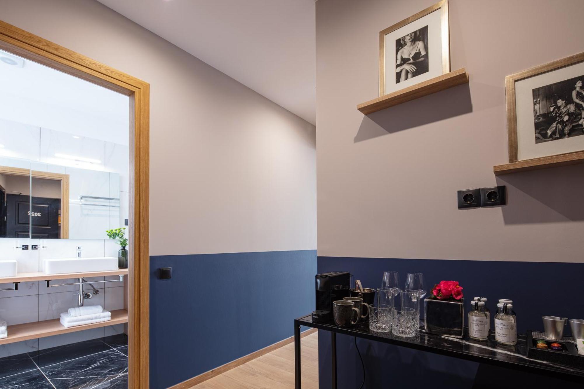 The Vault Athens Hotel Bagian luar foto