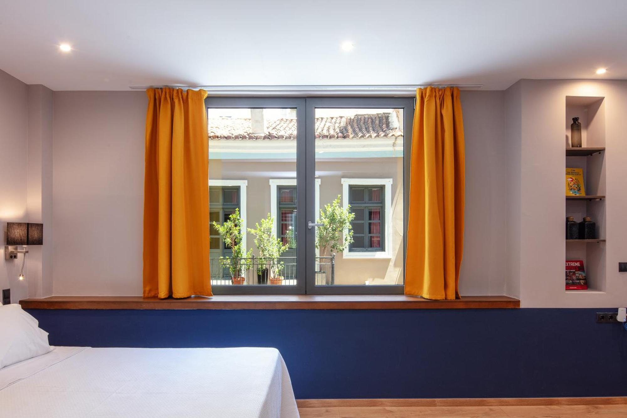The Vault Athens Hotel Bagian luar foto